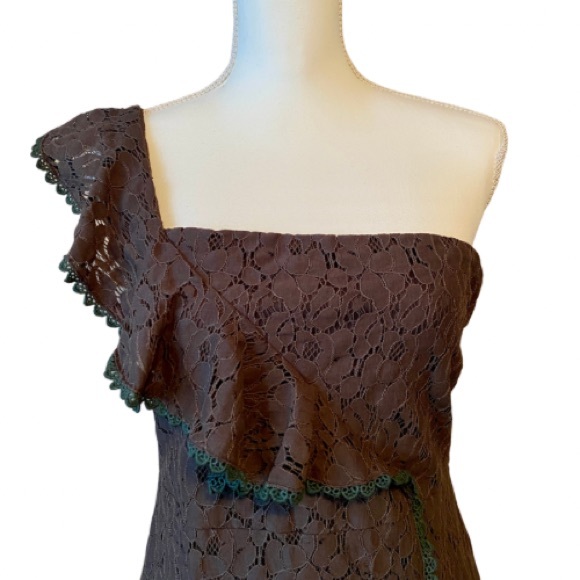 Brown Lace Ruffled One-Shoulder Sheath Dress w/ Green Trim by 5th Culture (L) - Picture 5 of 14